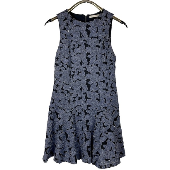ALICE + OLIVIA FONDA SLEEVELESS DROP WAIST DENIM FLORAL APPLIQUE MINI DRESS - Picture 5 of 16